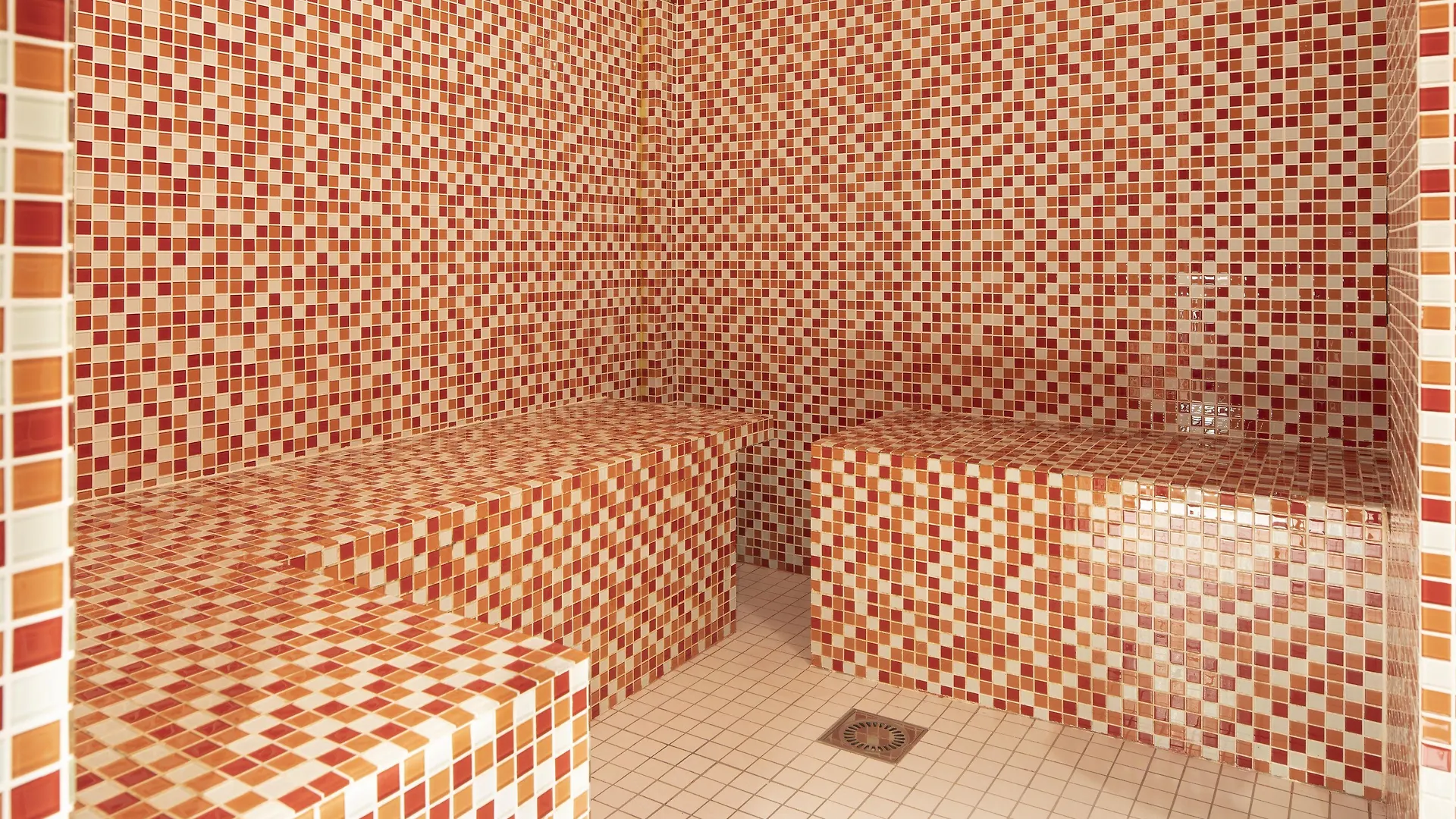 Hotel Bassano Paris